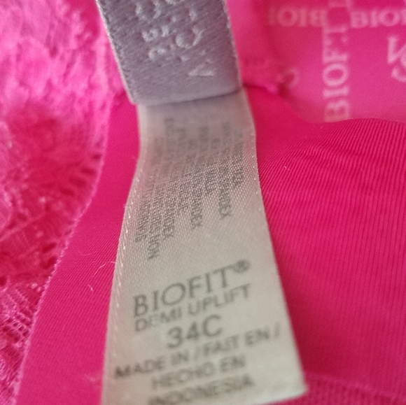 VICTORIA'S SECRET BRA - Picture 3 of 4